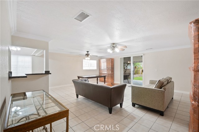 Detail Gallery Image 11 of 37 For 801 S Roanne, Anaheim,  CA 92804 - 4 Beds | 2 Baths