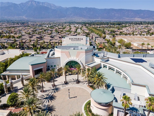 7725 Hess Place, Rancho Cucamonga CA: https://media.crmls.org/medias/9a6afade-412b-4b75-a33e-681ed2d6a124.jpg