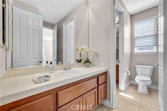 2144 Mulefat Circle, Corona CA: https://media.crmls.org/medias/9a6c14b1-1b9d-4298-b9f2-42e6faade478.jpg