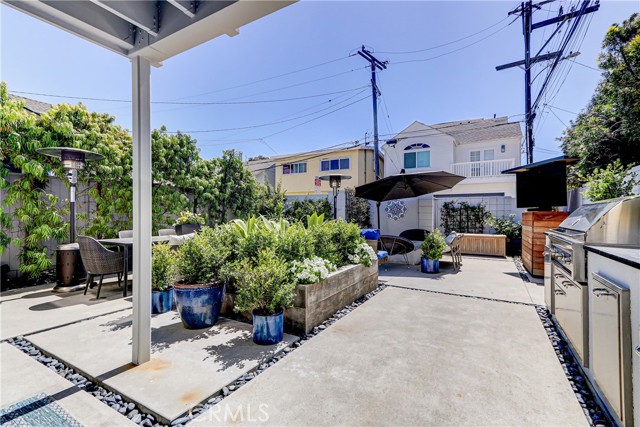 316 5th Street, Manhattan Beach CA: https://media.crmls.org/medias/9a6c621b-208b-4c00-bb78-d61b5d89cf26.jpg