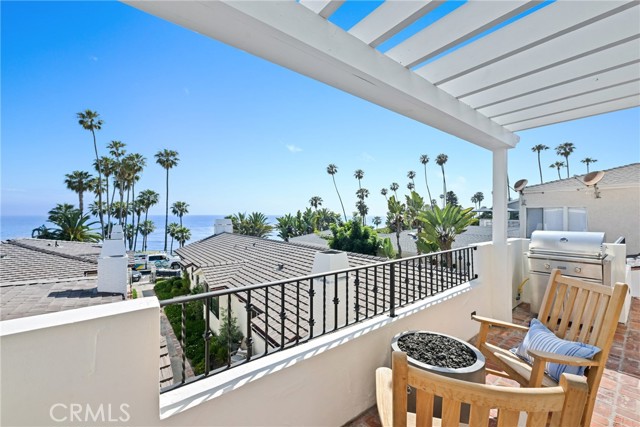 360 Cliff, Laguna Beach CA: https://media.crmls.org/medias/9a6d0bde-3ee1-4b0a-8ab9-c236ec190209.jpg