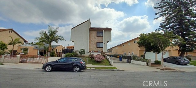 Detail Gallery Image 1 of 1 For 604 N Chandler Ave #3,  Monterey Park,  CA 91754 - 3 Beds | 2/1 Baths
