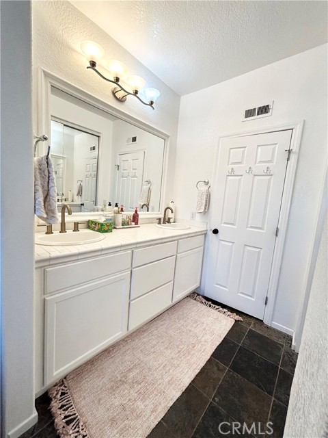 Detail Gallery Image 12 of 21 For 112 via Athena, Aliso Viejo,  CA 92656 - 2 Beds | 2 Baths