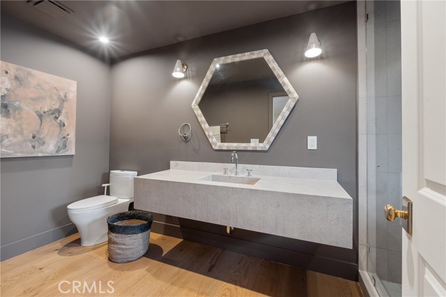 Detail Gallery Image 55 of 61 For 3250 Coldwater Canyon Ave, Studio City,  CA 91604 - 4 Beds | 4 Baths