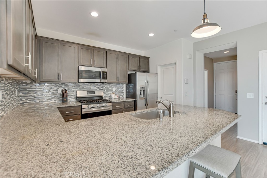 MLS #CV25222521 image #8