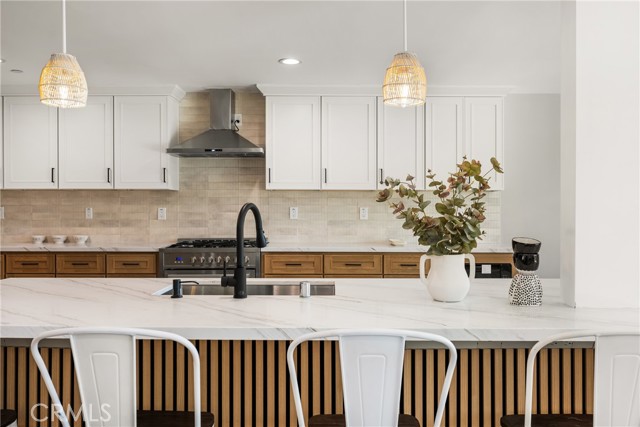 235 Via Ballena, San Clemente CA: https://media.crmls.org/medias/9a70a47e-885d-4229-9b01-a9fb4f439112.jpg