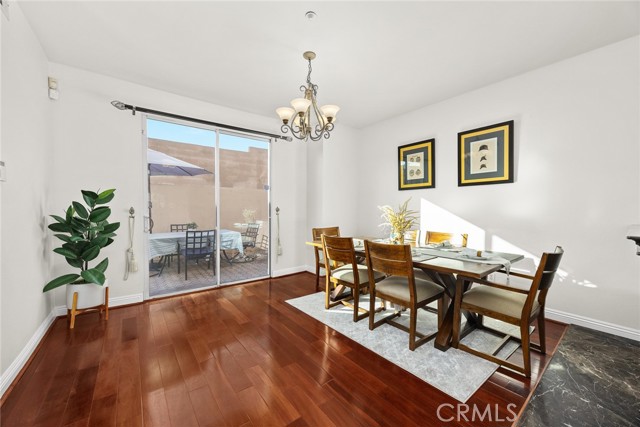 Detail Gallery Image 12 of 38 For 470 W Duarte #B,  Arcadia,  CA 91007 - 3 Beds | 2/1 Baths