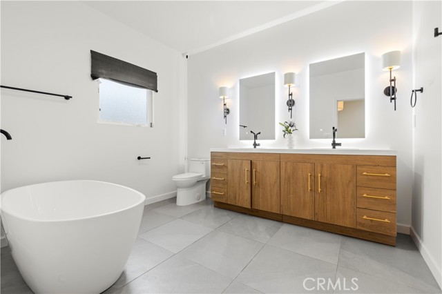 Detail Gallery Image 22 of 43 For 1027 Arcadia Ave #C,  Arcadia,  CA 91007 - 4 Beds | 3 Baths