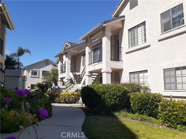 10910 Summerdale Mira Mesa, California Beautiful Mira Mesa upstairs condo ready for its new owner! Dual master bedrooms with en-suite bathrooms, including a stacked washer/dryer in the unit. Light and bright with plenty of fresh air! Centrally located and close to shopping, freeways, parks, schools, restaurants galore! Low HOA and the community complex features beautifully landscaped grass, picnic areas, and community pools. What I love about this condominium at Concord Villas within Mira Mesa, is a wonderful and safe community with tons to ofBeautiful Mira Mesa upstairs condo ready for its new owner! Dual master bedrooms with en-suite bathrooms, including a stacked washer/dryer in the unit. Light and bright with plenty of fresh air! Centrally located and close to shopping, freeways, parks, schools, restaurants galore! Low HOA and the community complex features beautifully landscaped grass, picnic areas, and community pools. What I love about this condominium at Concord Villas within Mira Mesa, is a wonderful and safe community with tons to offer homeowners! Parks, great schools, restaurants, shopping, just a short drive to the beach or downtown. These condos are perfect for an owner occupant or investor- Sorrento Valley tech hub is just a couple miles down the road with lots of opportunity here!
