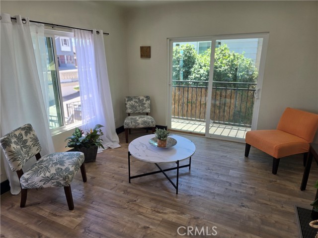 3311 E 4th Street, Los Angeles CA: https://media.crmls.org/medias/9a7307c7-73aa-4908-8d3b-8d8945698295.jpg