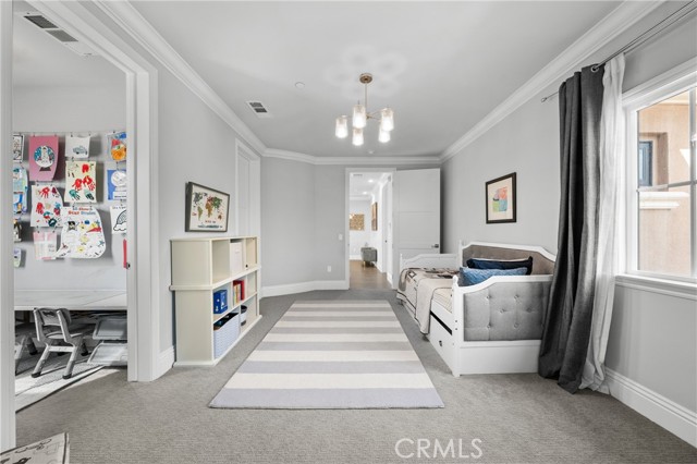 Image 34 of 47 For 6247 Ivar  