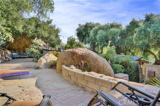 Detail Gallery Image 10 of 33 For 110 Box Canyon, Canoga Park,  CA 91304 - 3 Beds | 2/1 Baths