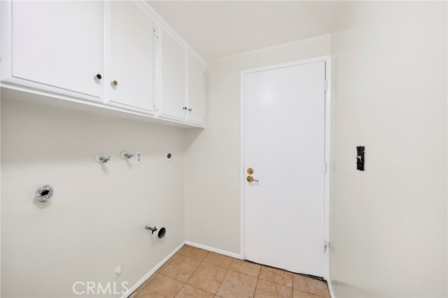 Detail Gallery Image 28 of 69 For 12525 Semora St, Cerritos,  CA 90703 - 4 Beds | 2/1 Baths