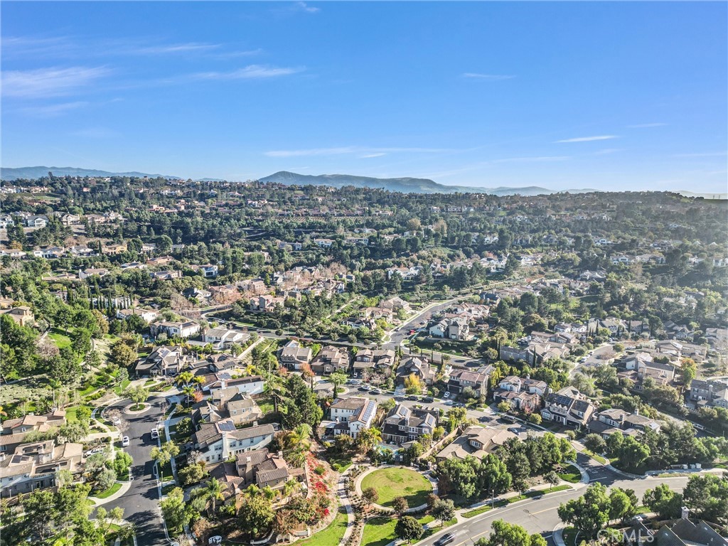 MLS #OC25275903 image #57