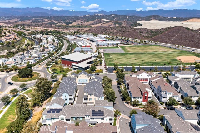 35 Patria, Rancho Mission Viejo CA: https://media.crmls.org/medias/9a74f087-307b-4351-9a02-d1aa5087724b.jpg