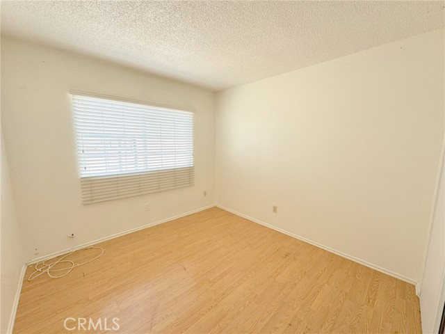 305 Orchid Lane, Pomona CA: https://media.crmls.org/medias/9a762c6b-498d-491b-9560-05a281e9578c.jpg