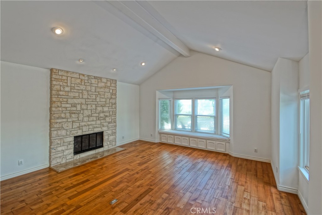 594 35th Street
