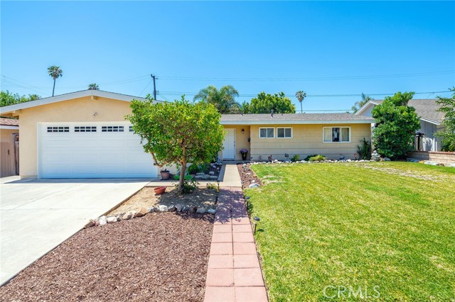 1581 Minorca Dr, Costa Mesa, CA 92626