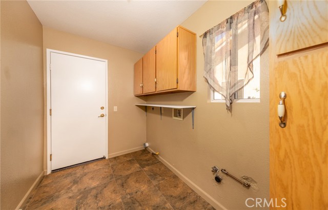 Detail Gallery Image 19 of 28 For 2740 Banyan Tree Ln, Hemet,  CA 92545 - 3 Beds | 2 Baths