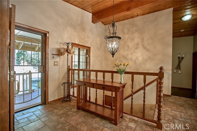 Detail Gallery Image 12 of 24 For 6204 Spruce Ave, Angelus Oaks,  CA 92305 - 4 Beds | 2 Baths