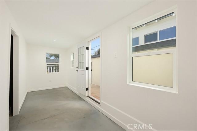 2133 Westminster photo 40