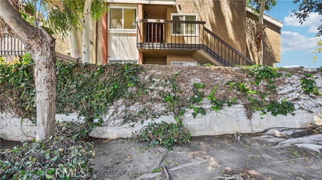 6816 Alondra Boulevard, Paramount CA: https://media.crmls.org/medias/9a7833bb-458e-49c2-a977-0aabac7eef11.jpg
