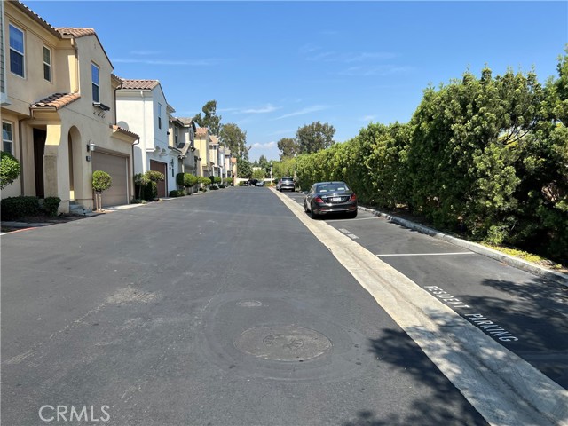 Detail Gallery Image 26 of 27 For 5081 Menton Ln, Yorba Linda,  CA 92886 - 4 Beds | 2/1 Baths