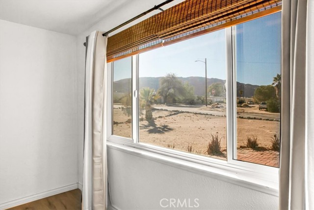 Detail Gallery Image 9 of 41 For 7227 Sherman Hoyt Ave, Twentynine Palms,  CA 92277 - 3 Beds | 1 Baths