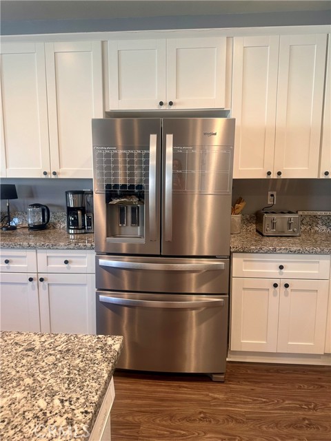 Detail Gallery Image 14 of 44 For 1433 Chardonnay, San Jacinto,  CA 92582 - 4 Beds | 2 Baths