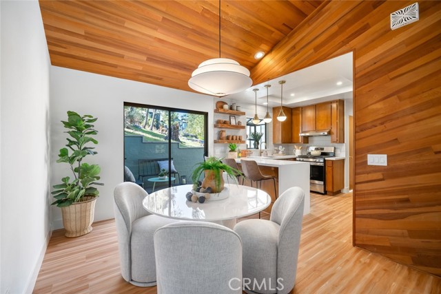 Detail Gallery Image 14 of 43 For 775 Huntington, Cambria,  CA 93428 - 2 Beds | 2 Baths