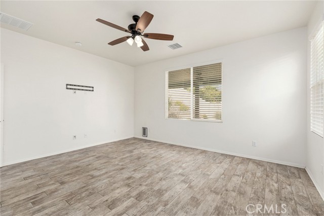 Detail Gallery Image 10 of 42 For 1536 Williamson, Beaumont,  CA 92223 - 2 Beds | 2 Baths