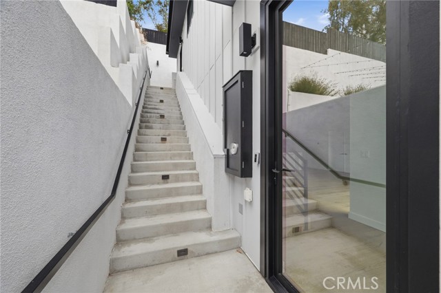 Detail Gallery Image 45 of 58 For 6565 Pickwick, Los Angeles,  CA 90042 - 3 Beds | 2/1 Baths