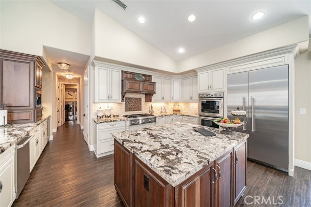 Detail Gallery Image 20 of 61 For 974 Alexandra Dr, Corona,  CA 92881 - 4 Beds | 3/1 Baths
