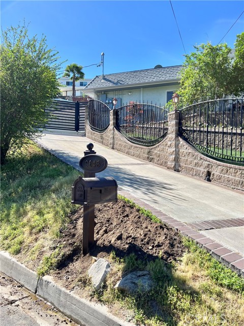 Front Image Thumbnail for CRGD26059811