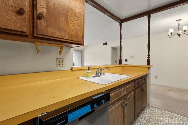 Detail Gallery Image 9 of 26 For 2511 W Sunflower Ave #F11,  Santa Ana,  CA 92704 - 2 Beds | 2 Baths