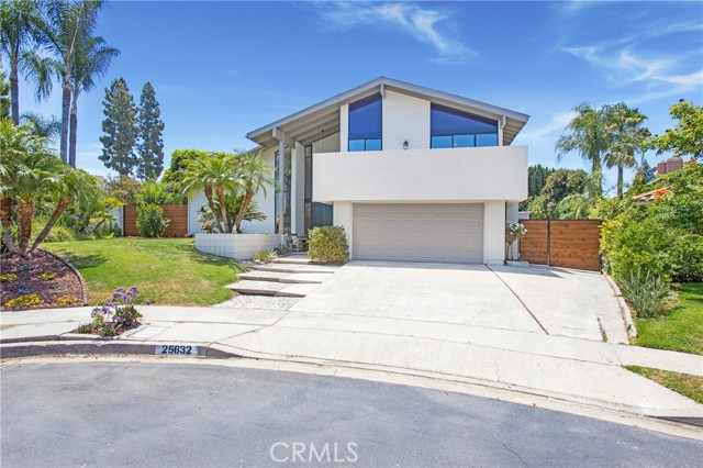 Image 36 of 41 For 25632 Adriana Street