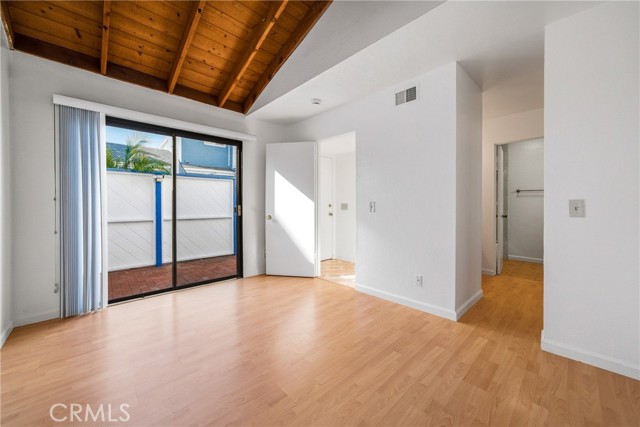 Detail Gallery Image 39 of 58 For 820 W Balboa Bld, Newport Beach,  CA 92661 - 5 Beds | 4/2 Baths