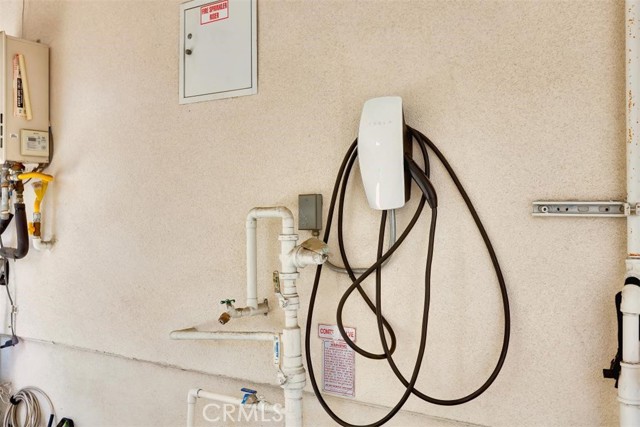 Detail Gallery Image 25 of 27 For 6919 Knowlton Place, Los Angeles,  CA 90045 - 3 Beds | 4 Baths