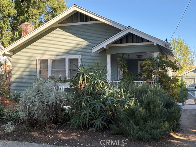 Front Image Thumbnail for CRDW25270252