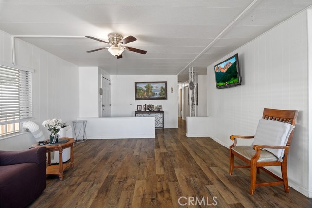 3524 East Avenue, Palmdale CA: https://media.crmls.org/medias/9a7fabf9-97b9-4eb9-89a7-73ca4c824e32.jpg