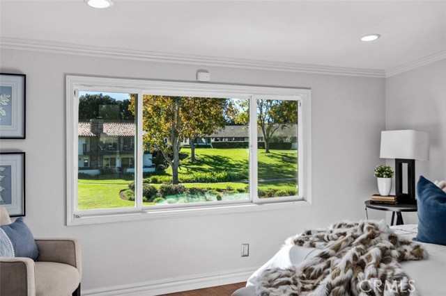 Detail Gallery Image 16 of 30 For 525 Vista Flora, Newport Beach,  CA 92660 - 3 Beds | 2/1 Baths