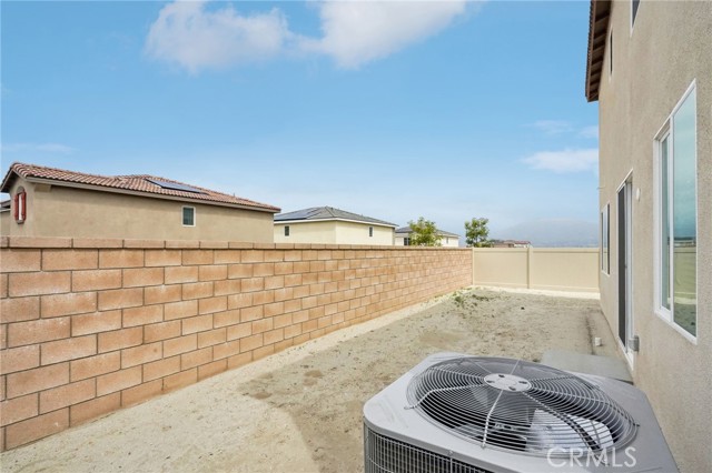 Detail Gallery Image 37 of 40 For 2099 Zest St, Redlands,  CA 92374 - 4 Beds | 3 Baths