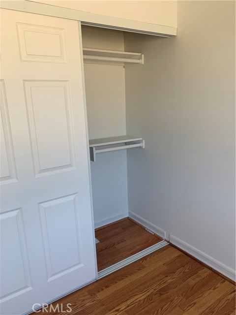 Detail Gallery Image 14 of 24 For 19234 Hamlin, Reseda,  CA 91335 - 3 Beds | 2 Baths