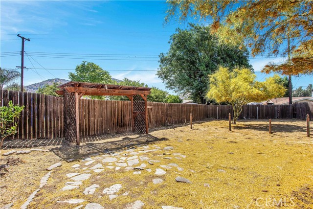 Detail Gallery Image 42 of 56 For 1020 Staynor Way, Norco,  CA 92860 - 4 Beds | 2 Baths