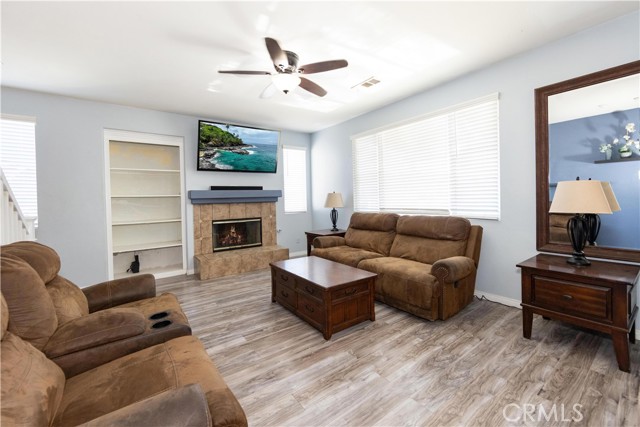 Detail Gallery Image 17 of 45 For 29483 Piazza Ct, Menifee,  CA 92584 - 3 Beds | 2/1 Baths