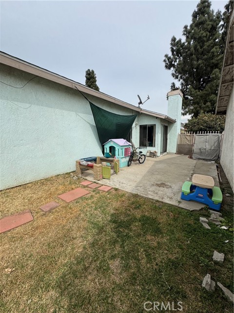 Detail Gallery Image 32 of 33 For 7900 Pinyon Ave, Fontana,  CA 92336 - 4 Beds | 2 Baths