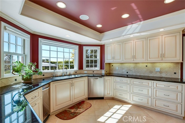 20 Country Lane, Rolling Hills Estates, California 90274, 5 Bedrooms Bedrooms, ,3 BathroomsBathrooms,Residential,Sold,Country,PV21231535