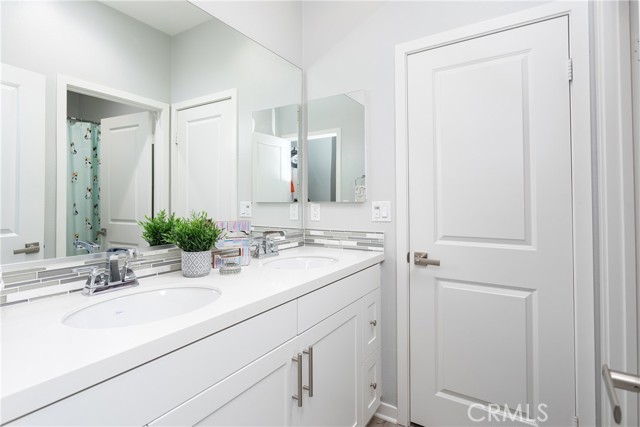 2 Fosco Street, Rancho Mission Viejo CA: https://media.crmls.org/medias/9a8402a3-34a1-44c2-abf3-3e9e0c31df64.jpg