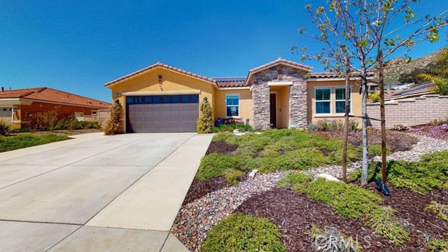 Detail Gallery Image 3 of 45 For 24886 Olive Hill Ln, Moreno Valley,  CA 92557 - 3 Beds | 2 Baths
