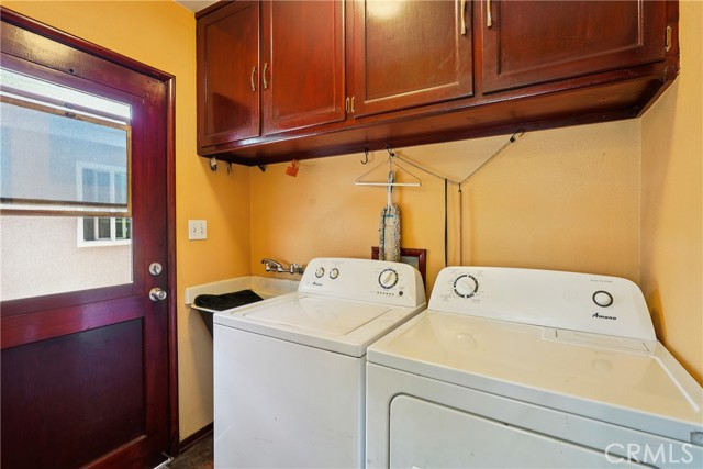 Detail Gallery Image 16 of 30 For 3128 W 110th St, Inglewood,  CA 90303 - 3 Beds | 2 Baths